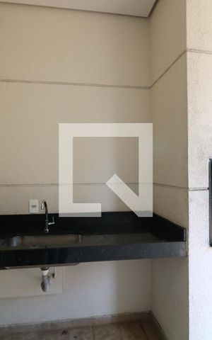 Apartamento para alugar com 61m², 2 quartos e 1 vagaÁrea comum - Churrasqueira