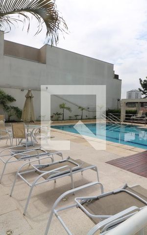 Apartamento para alugar com 61m², 2 quartos e 1 vagaÁrea comum - Piscina