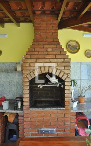 Casa à venda com 280m², 4 quartos e 6 vagasÁrea Gourmet
