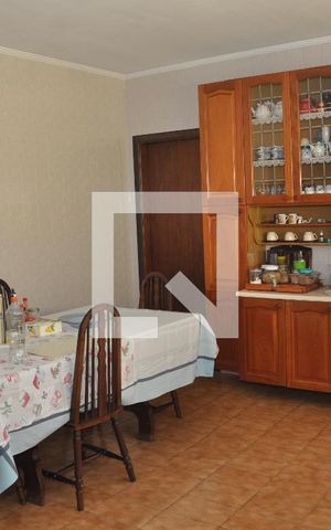 Casa à venda com 280m², 4 quartos e 6 vagasCozinha