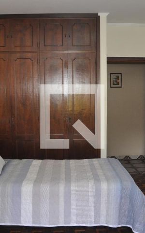Casa à venda com 280m², 4 quartos e 6 vagasQuarto 2 