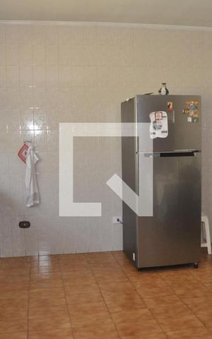 Casa à venda com 280m², 4 quartos e 6 vagasCozinha
