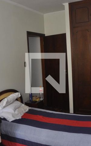 Casa à venda com 280m², 4 quartos e 6 vagasQuarto 4