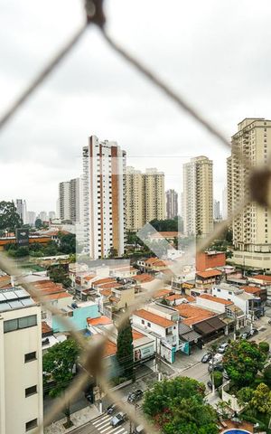 Apartamento à venda com 461m², 4 quartos e 3 vagas Apartamento à venda com 461m², 4 quartos e 3 vagasVista da suíte 03