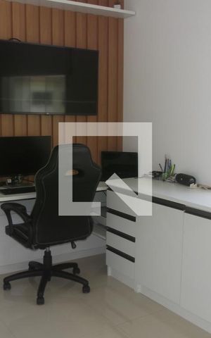 Casa à venda com 179m², 3 quartos e 2 vagasSuíte 2