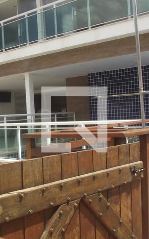 Casa à venda com 179m², 3 quartos e 2 vagasÁrea comum - Piscina