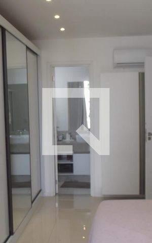 Casa à venda com 179m², 3 quartos e 2 vagasSuíte 3