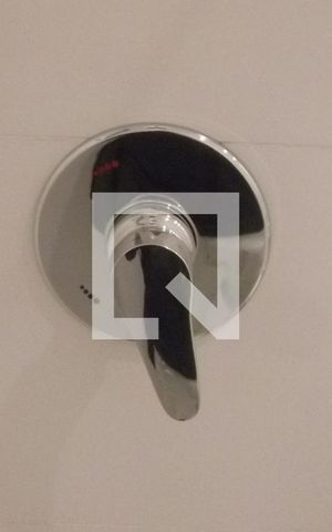 Casa à venda com 179m², 3 quartos e 2 vagasBanheiro da Suíte 1