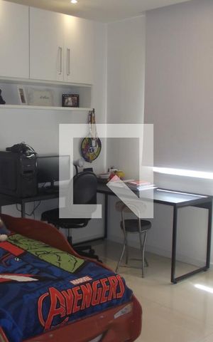 Casa à venda com 179m², 3 quartos e 2 vagasSuíte 1