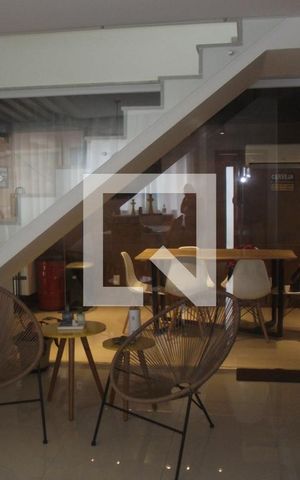 Casa à venda com 179m², 3 quartos e 2 vagasSala