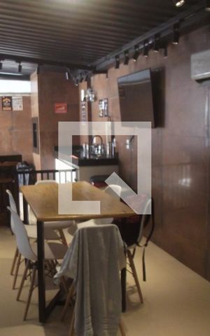 Casa à venda com 179m², 3 quartos e 2 vagasCozinha