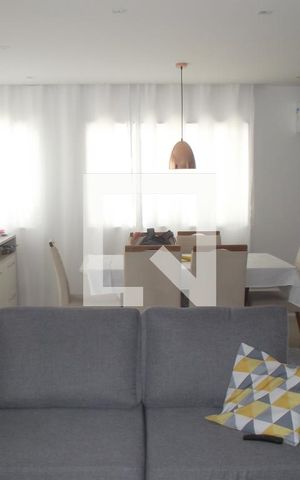 Casa à venda com 179m², 3 quartos e 2 vagasSala