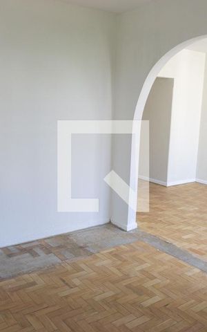 Apartamento à venda com 98m², 3 quartos e sem vagaQuarto