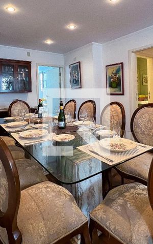 Apartamento à venda com 137m², 2 quartos e 3 vagasSala