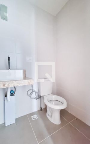 Apartamento para alugar com 55m², 2 quartos e 1 vagaBanheiro