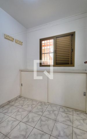 Casa à venda com 150m², 4 quartos e 2 vagas