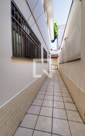Casa à venda com 150m², 4 quartos e 2 vagas
