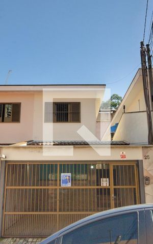Casa à venda com 150m², 4 quartos e 2 vagas