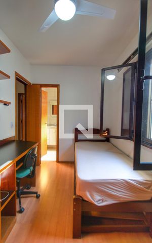 Casa à venda com 150m², 4 quartos e 2 vagas