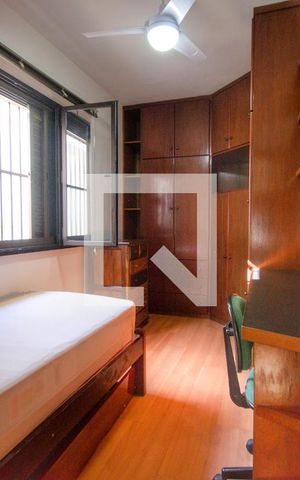 Casa à venda com 150m², 4 quartos e 2 vagas