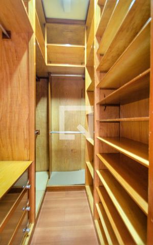 Casa à venda com 150m², 4 quartos e 2 vagas