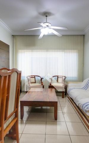 Casa à venda com 150m², 4 quartos e 2 vagas
