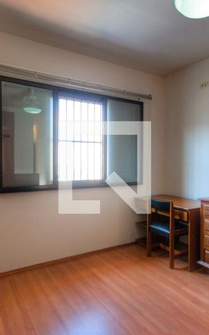 Casa à venda com 150m², 4 quartos e 2 vagas