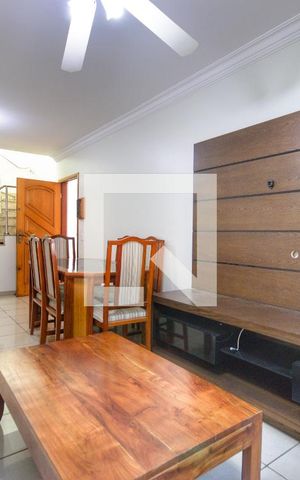 Casa à venda com 150m², 4 quartos e 2 vagas