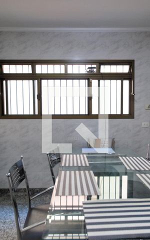 Casa à venda com 150m², 4 quartos e 2 vagas