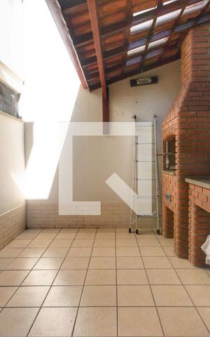 Casa à venda com 150m², 4 quartos e 2 vagas