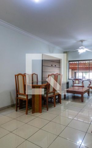 Casa à venda com 150m², 4 quartos e 2 vagas