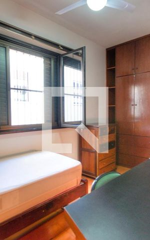 Casa à venda com 150m², 4 quartos e 2 vagas