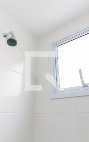 Apartamento para alugar com 42m², 2 quartos e 1 vaga Apartamento para alugar com 42m², 2 quartos e 1 vagaBanheiro