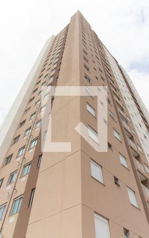 Apartamento para alugar com 42m², 2 quartos e 1 vaga Apartamento para alugar com 42m², 2 quartos e 1 vagaFachada