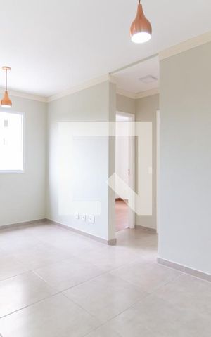 Apartamento para alugar com 42m², 2 quartos e 1 vaga Apartamento para alugar com 42m², 2 quartos e 1 vagaSala