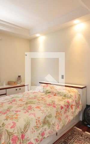 Casa à venda com 255m², 5 quartos e 2 vagasQuarto