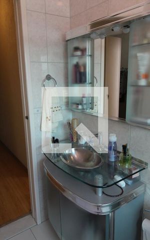 Casa à venda com 175m², 4 quartos e 2 vagasBanheiro 3