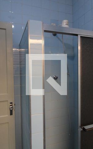 Casa à venda com 175m², 4 quartos e 2 vagasBanheiro