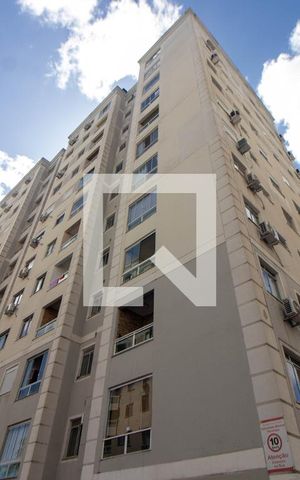 Apartamento para alugar com 48m², 2 quartos e 1 vaga Apartamento para alugar com 48m², 2 quartos e 1 vagaFachada do Bloco