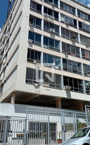 Apartamento à venda com 90m², 3 quartos e 1 vaga Apartamento à venda com 90m², 3 quartos e 1 vagaFachada