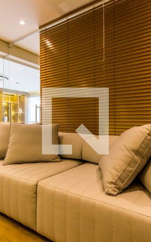 Apartamento à venda com 376m², 3 quartos e 4 vagas Apartamento à venda com 376m², 3 quartos e 4 vagasSala de TV