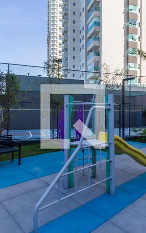 Apartamento à venda com 376m², 3 quartos e 4 vagasÁrea comum - Playground