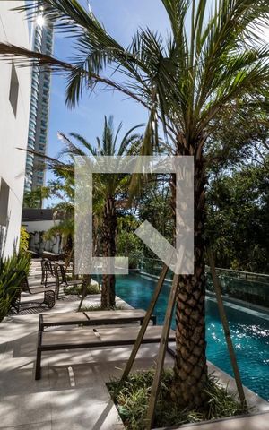 Apartamento à venda com 376m², 3 quartos e 4 vagasPiscina