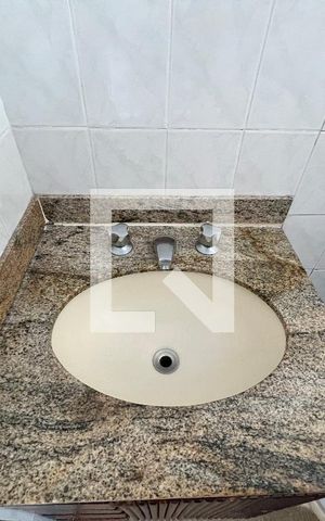 Apartamento à venda com 89m², 2 quartos e sem vagaBanheiro da Suíte 1