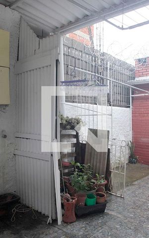 Casa à venda com 134m², 3 quartos e 2 vagasÁrea de Serviço / Pátio com Churrasqueira