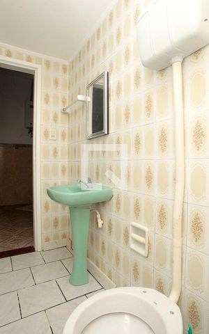 Casa à venda com 134m², 3 quartos e 2 vagasBanheiro 2