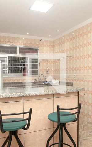 Casa à venda com 134m², 3 quartos e 2 vagasCozinha
