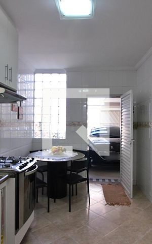 Casa à venda com 196m², 3 quartos e 4 vagasCozinha