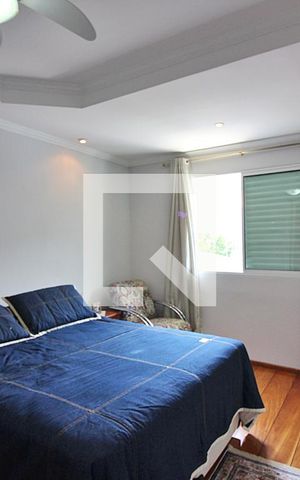 Casa à venda com 196m², 3 quartos e 4 vagasQuarto 1 - Suíte