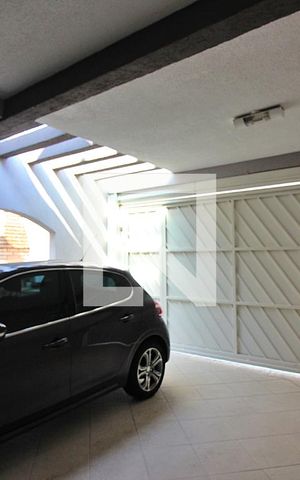 Casa à venda com 196m², 3 quartos e 4 vagasGaragem